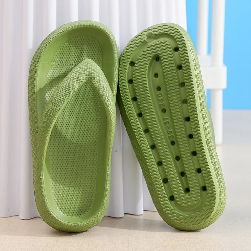 Tongs compensées antidérapante - Water Shoes avis et prix